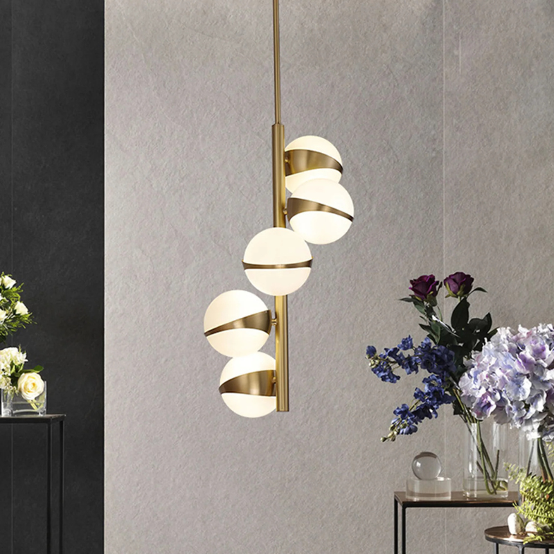 Minimalistische Luxe Messing & Glas Chandelier