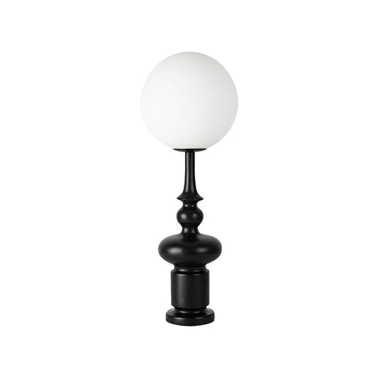 Klassiek Design Tafellamp met Tijdloze Sfeer