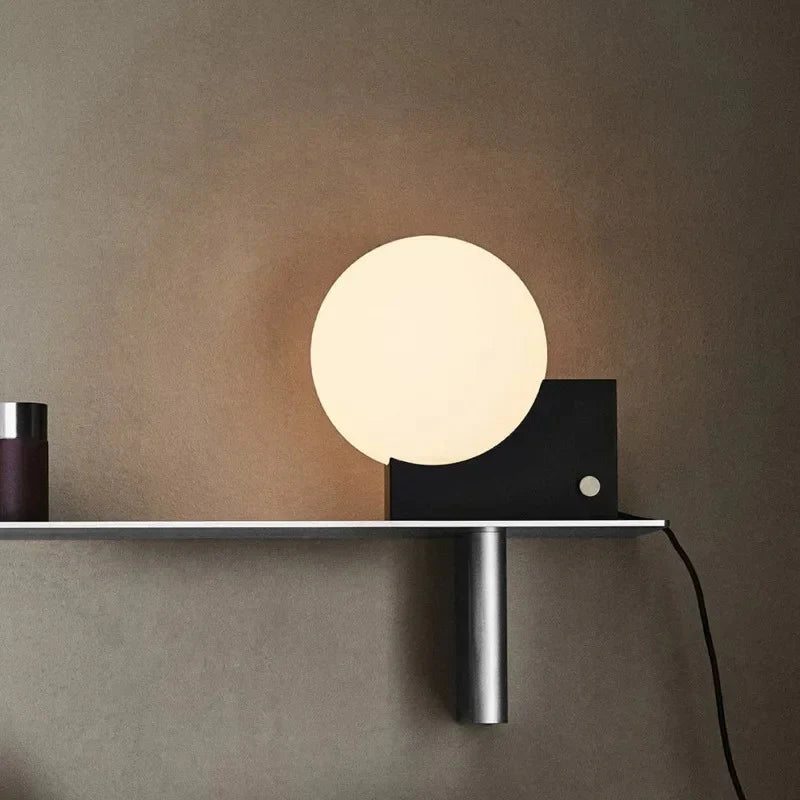 Modern Ontwerp Tafellamp met Matte Glazen Bol