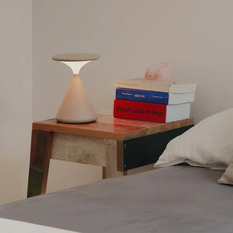 Luxe Draadloze Tafellamp met Zandloperdesign