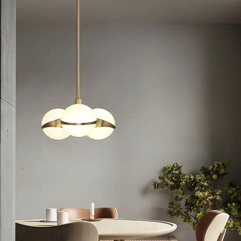Minimalistische Luxe Messing & Glas Chandelier
