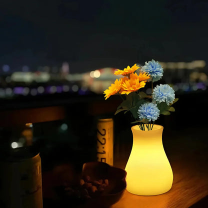 Sfeervolle LED Vaas Verlichting met Bloemaccent