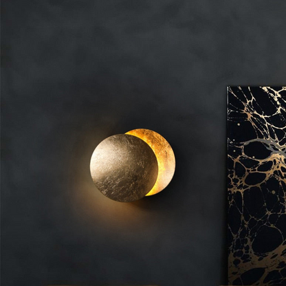 SolarGlow-Wandlamp met Zonsverduistering Effect