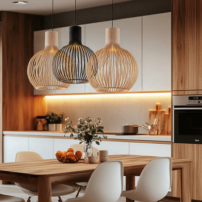 Vintage Houten Hanglamp met Uniek Licht