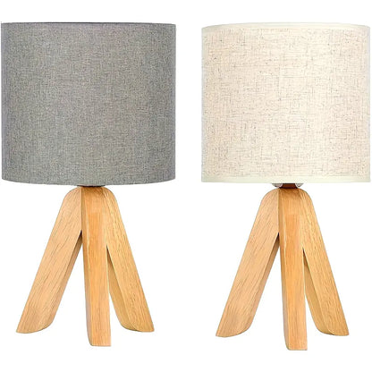 Minimalistische Tafellamp met Houten Driepootstatief en Stoffen kap