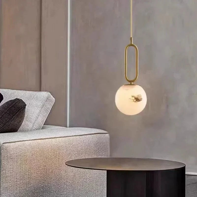 Moderne Hanglamp met Marmeren Ring en Glazen Bol