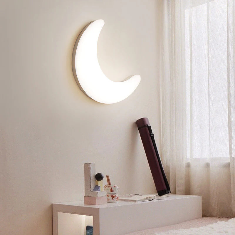 Minimalistische Halvemaanvormige LED-Wandlamp