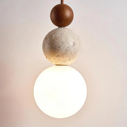 Travertijn en Houten Hanglamp met Opaal Glazen Lamp