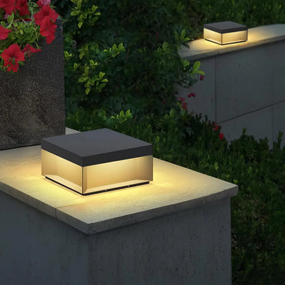 Zwarte Doos IP65 Solar & Bedrade LED Buitenlamp
