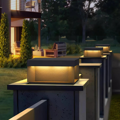 Zwarte Doos IP65 Solar & Bedrade LED Buitenlamp