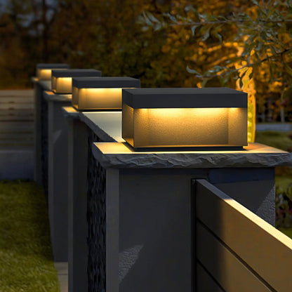 Zwarte Doos IP65 Solar & Bedrade LED Buitenlamp