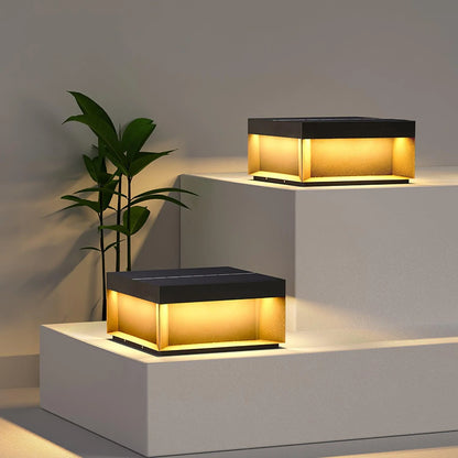Zwarte Doos IP65 Solar & Bedrade LED Buitenlamp
