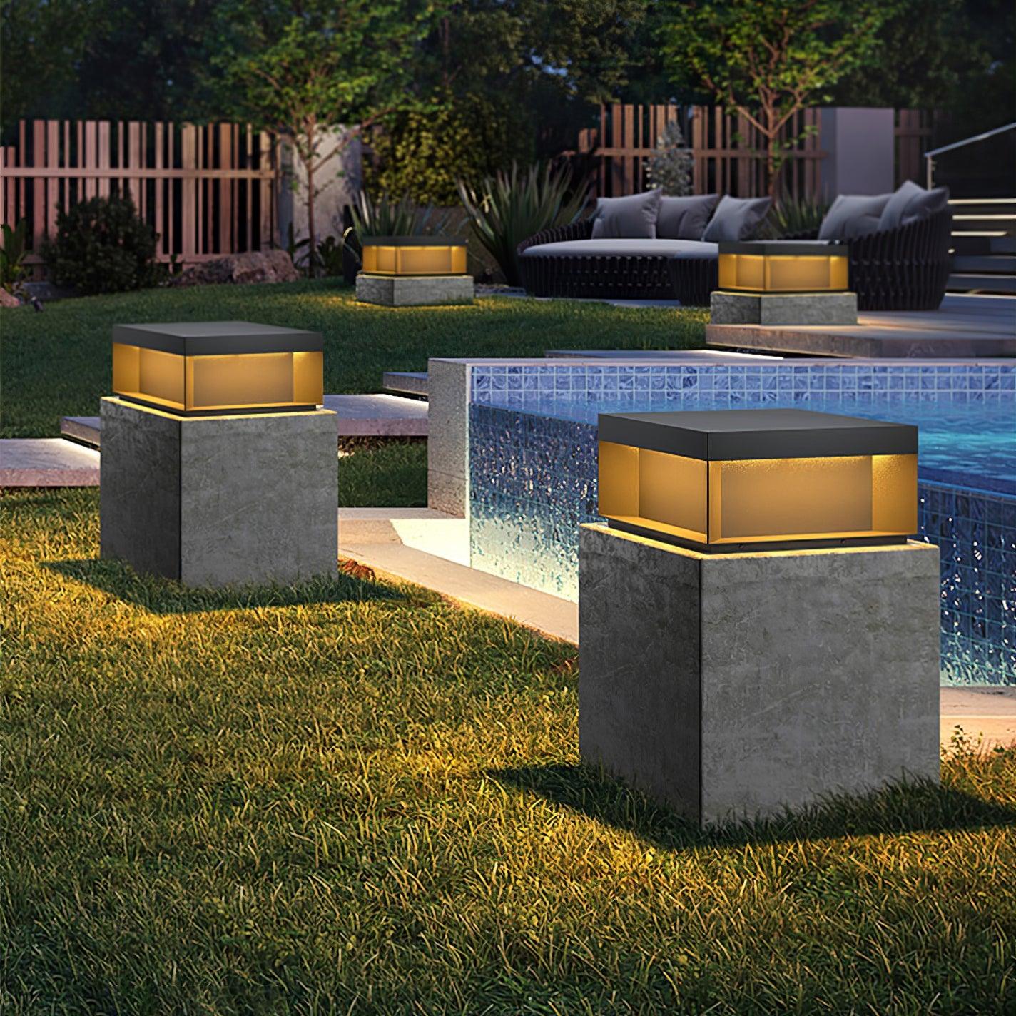 Zwarte Doos IP65 Solar & Bedrade LED Buitenlamp