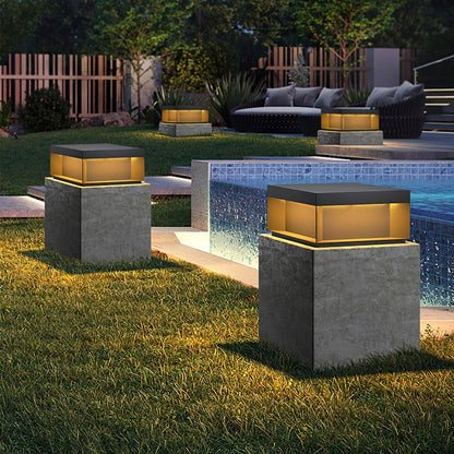 Zwarte Doos IP65 Solar & Bedrade LED Buitenlamp