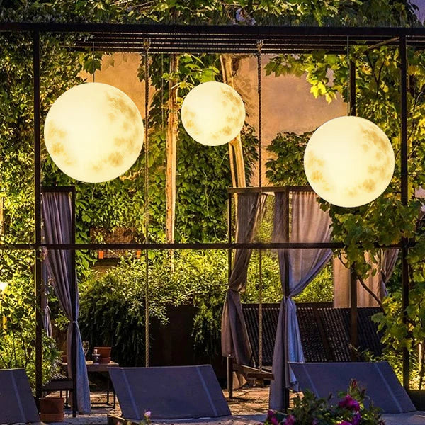 Scandinavisch Design Tuinlamp in Maanvorm