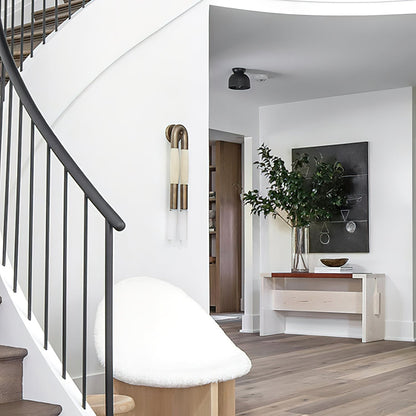 Elegante Wandlamp met Decoratief Paardenhaaraccent