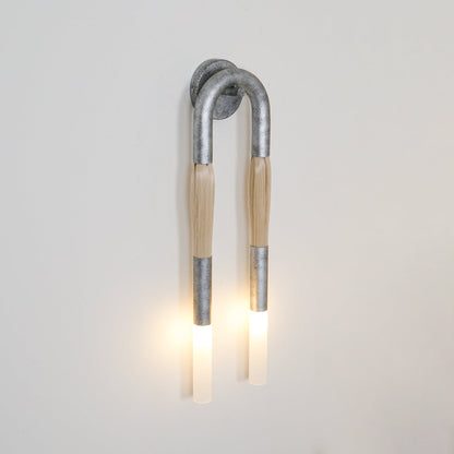 Elegante Wandlamp met Decoratief Paardenhaaraccent