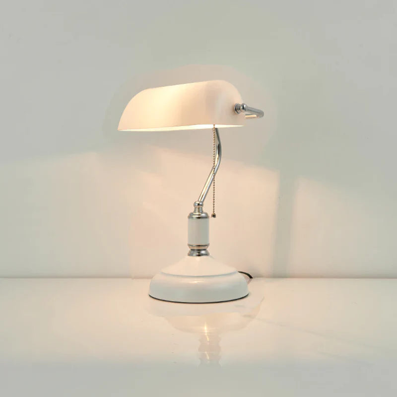 Kiwi Tafellamp – Modern Design met Sfeervolle Verlichting