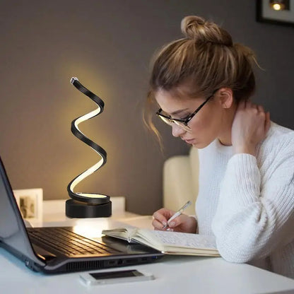 Moderne Led 3 Kleuren Verstelbare Spiraal Tafellamp