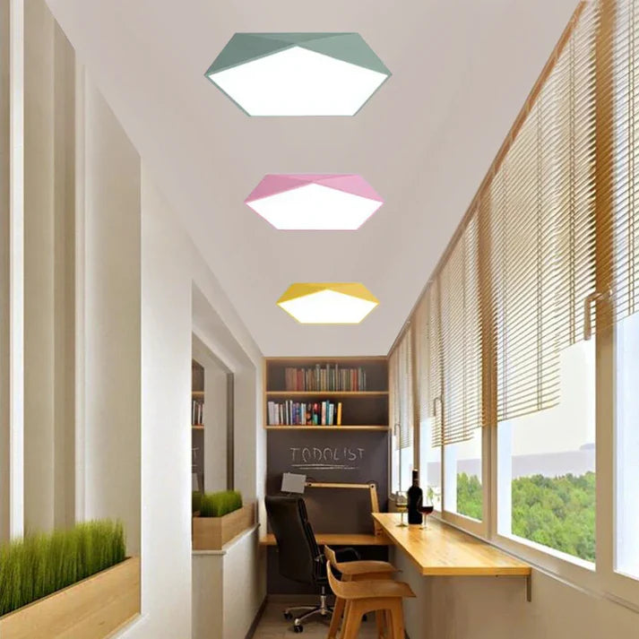 Luxe Pentagon Macaron Plafondlamp met Modern Design