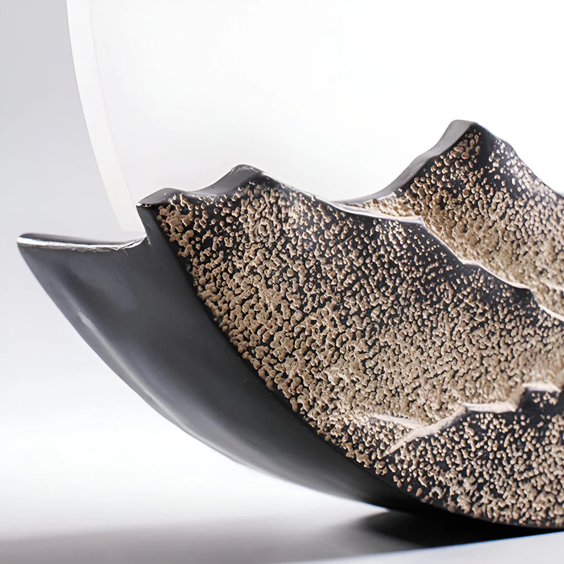 Moderne Maan Wandlamp met Natuurlijke Elegantielijnen