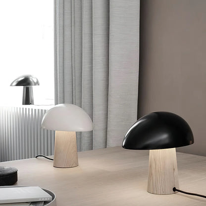 Night Owl Tafellamp met Houtnerf Design