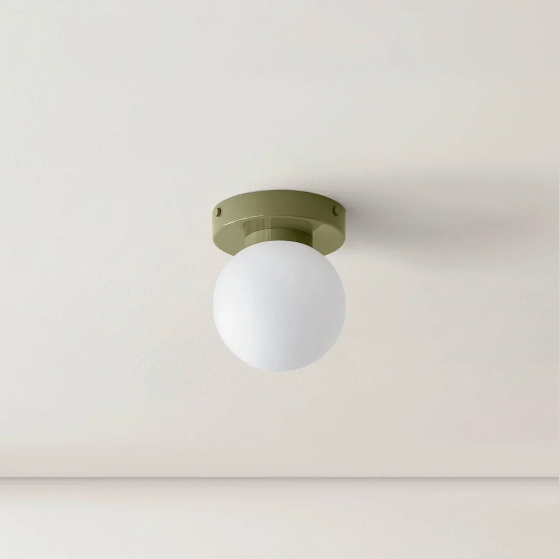 Noordse Ronde LED Wandlamp van Glas
