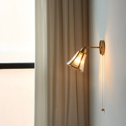 Artistieke Warmte Wandlamp in Glas en Messing