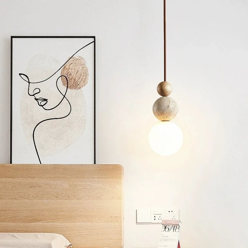 Travertijn en Houten Hanglamp met Opaal Glazen Lamp
