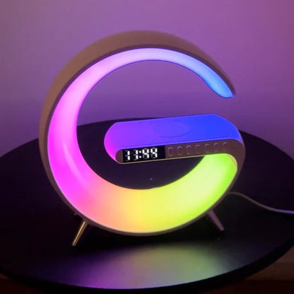 4-in-1 Oplaadstation met Bluetooth & LED Tafellamp