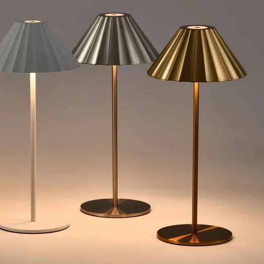Scandinavische Draadloos & Oplaadbaar LED Tafellamp