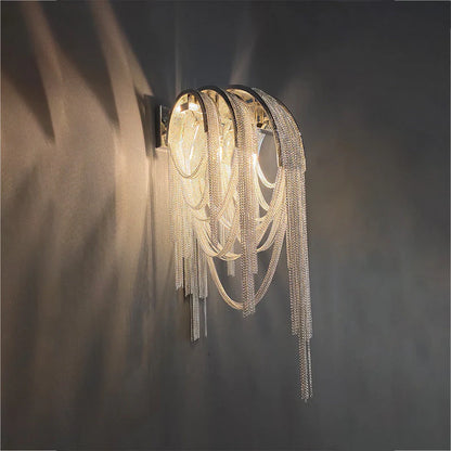 Luxe Ambockel Wandlamp met Aluminium Kettingdetails