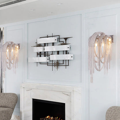 Luxe Ambockel Wandlamp met Aluminium Kettingdetails