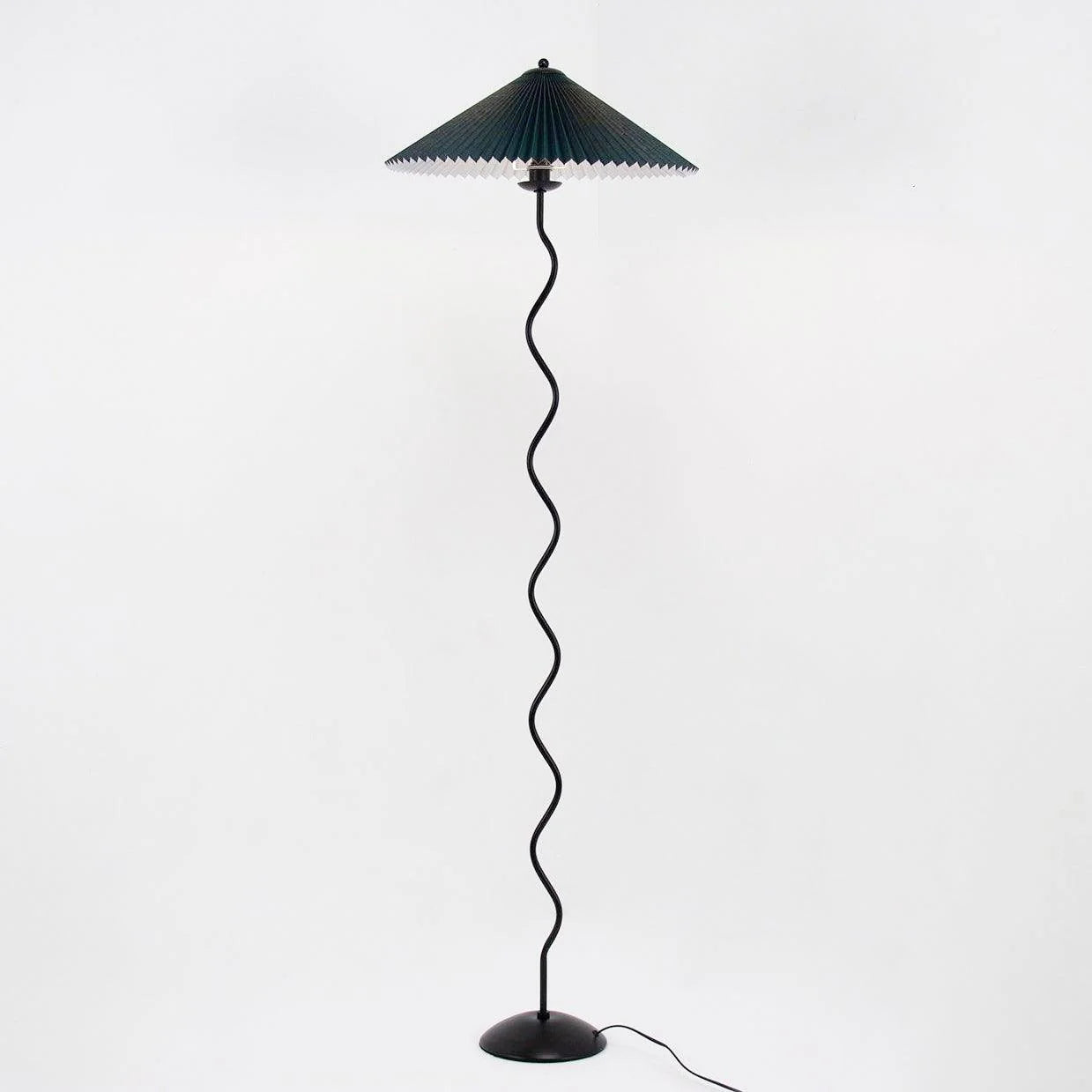 Sculpturale Squiggle Vloerlamp met Geplisseerde Kap