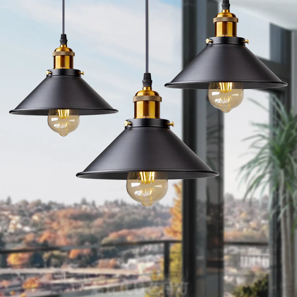 Industriële Hanglamp met 3 Retro Fittingen