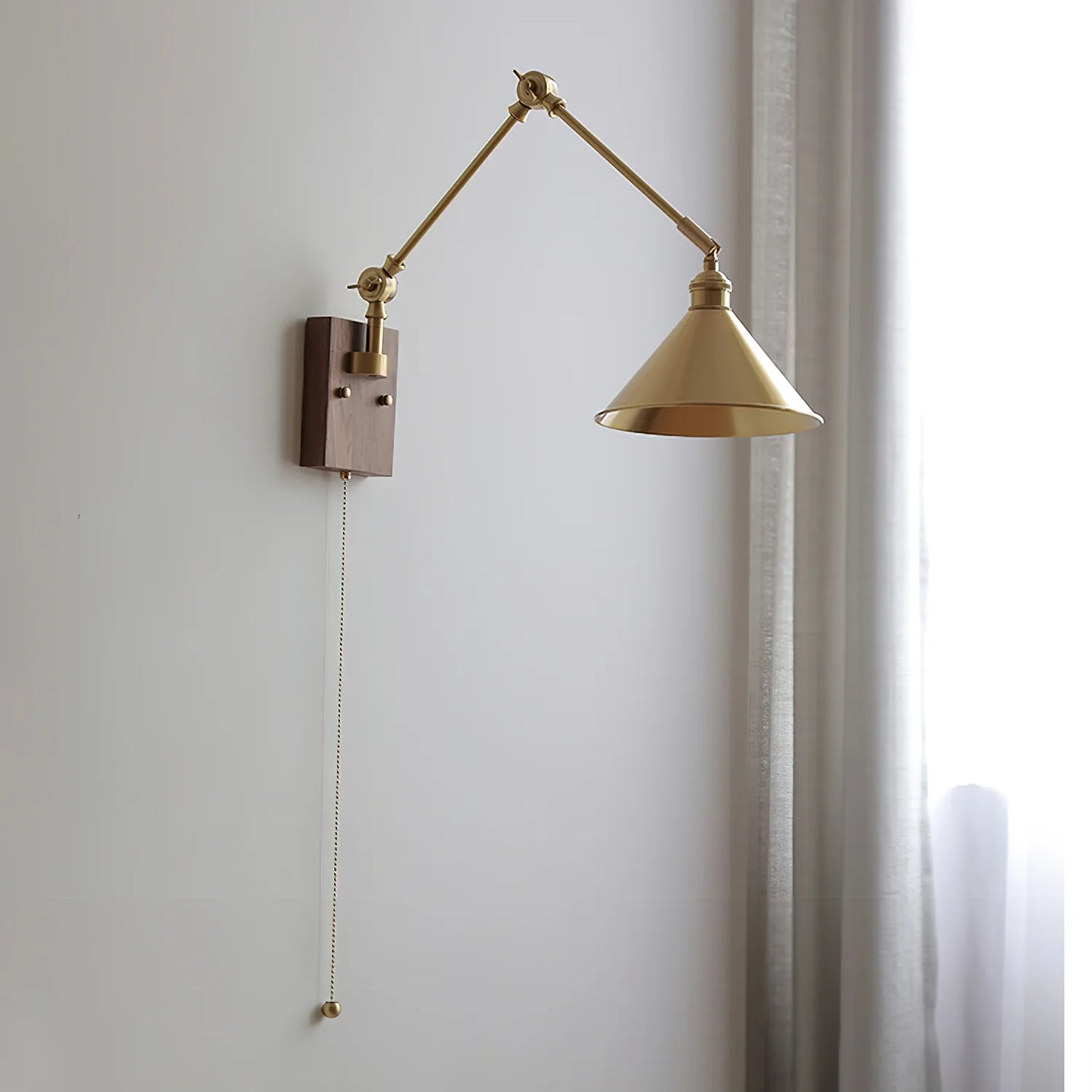 Verstelbare Troy Wandlamp in Hout en Messing