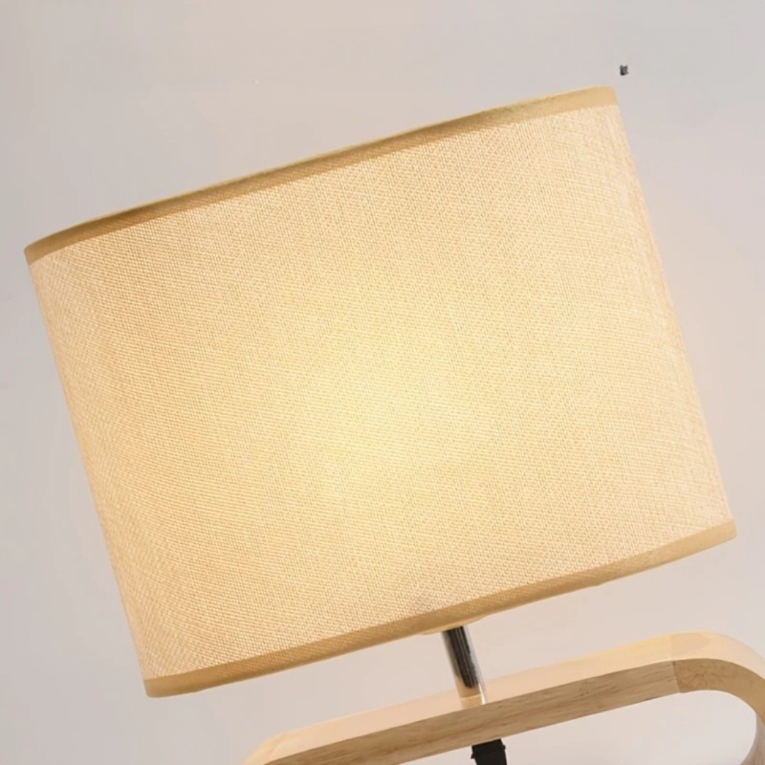 Usb-bureaulamp Met Klassieke Stoffen Kap En Houten Voet