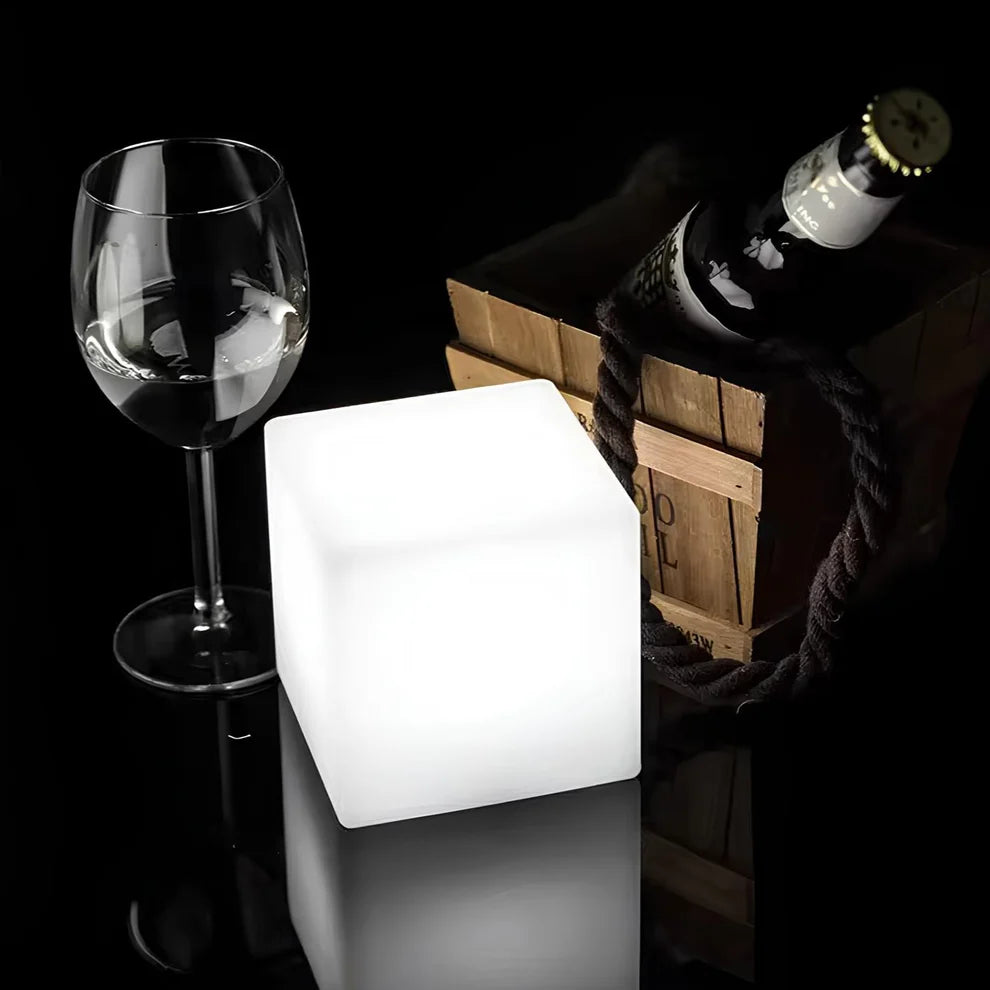 Stijlvolle LED Kubieke Tuinlamp voor Binnen & Buiten