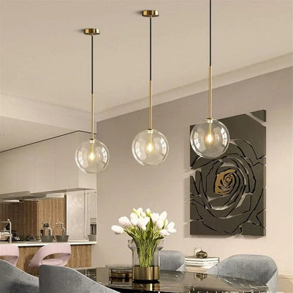 Sferische Glazen Hanglamp met IJzeren Afwerking