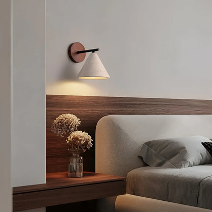 Gele Travertijn Kegel LED Wandlamp