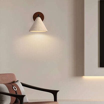 Gele Travertijn Kegel LED Wandlamp