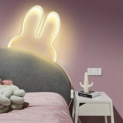 Schattige Konijn LED Wandlamp – USB Aansluiting & Dimbaar in Drie Kleuren