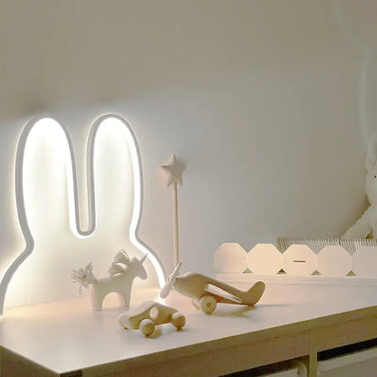 Schattige Konijn LED Wandlamp – USB Aansluiting & Dimbaar in Drie Kleuren
