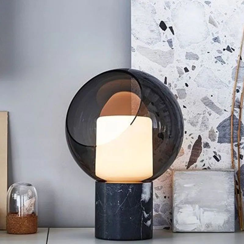 Moderne Glas en Hars Dome Tafellamp