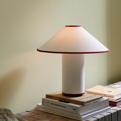 Minimalistische Tafellamp met Stoffen Kap