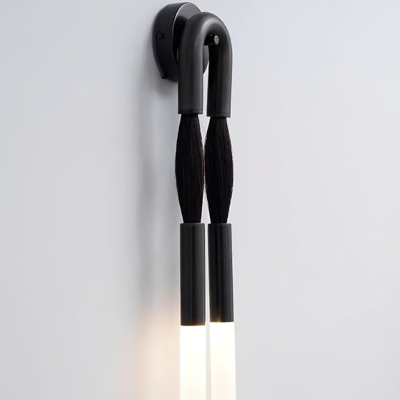 Elegante Wandlamp met Decoratief Paardenhaaraccent