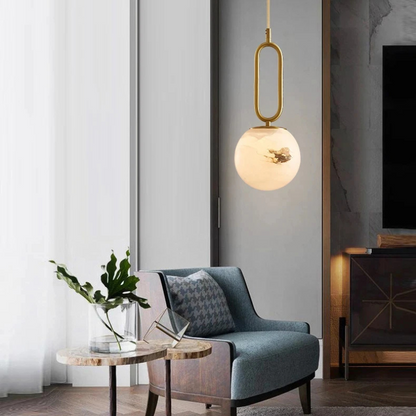 Moderne Hanglamp met Marmeren Ring en Glazen Bol