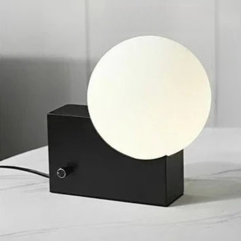Modern Ontwerp Tafellamp met Matte Glazen Bol