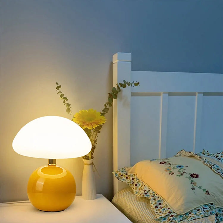 Franse Crème Paddenstoellamp – Elegante LED Verlichting voor een Gezellige Sfeer 3