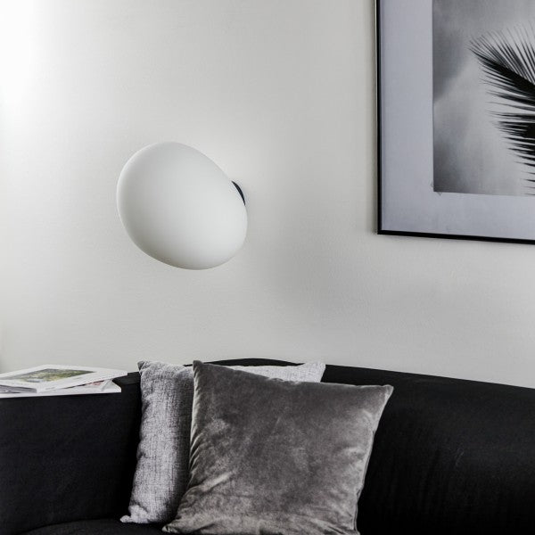 Abby Ovale Glazen Wandlamp met Zachte Gloed